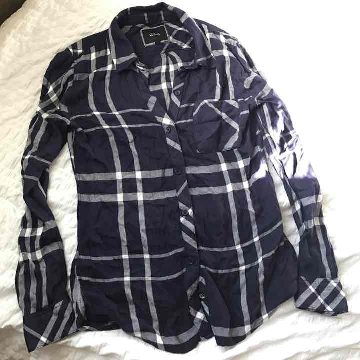 Rails navy and white flannel button up