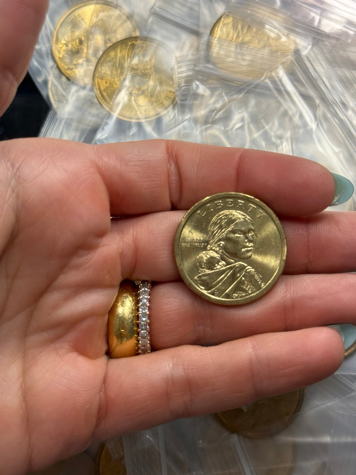 2012 P stunning Sacagawea high grade quality 1 dollar US native coin! Mint!