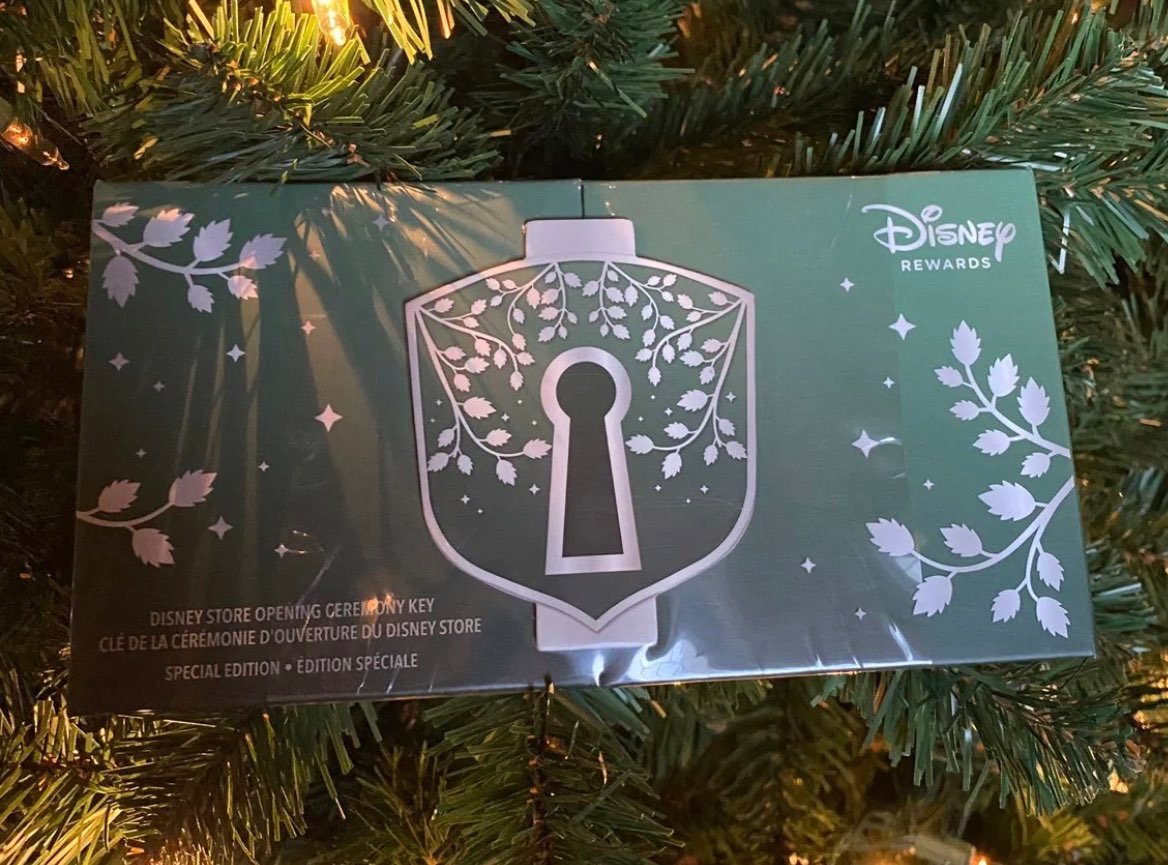 Disney Store Metal Opening Ceremony Key