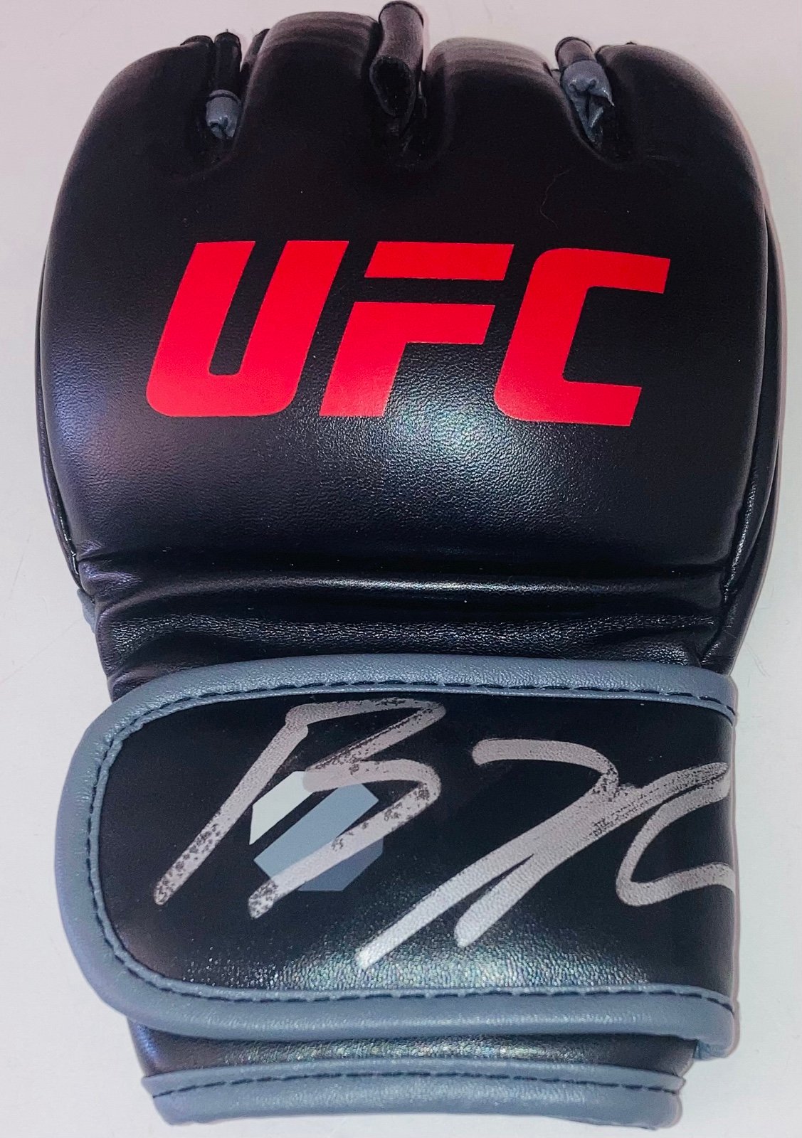 BJ B.J. PENN MMA LEGENDARY FIGHTER SIGNED AUTOGRAPHED UFC GLOVE JSA COA RARE!
