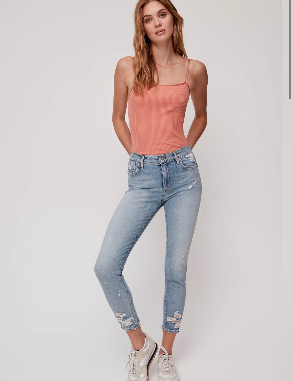 Agolde Sophie Crop Jeans with chewed hem