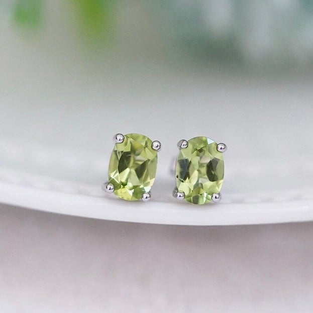 Genuine Oval Peridot (August) Gemstone 14K White Gold Stud Earrings, NWT