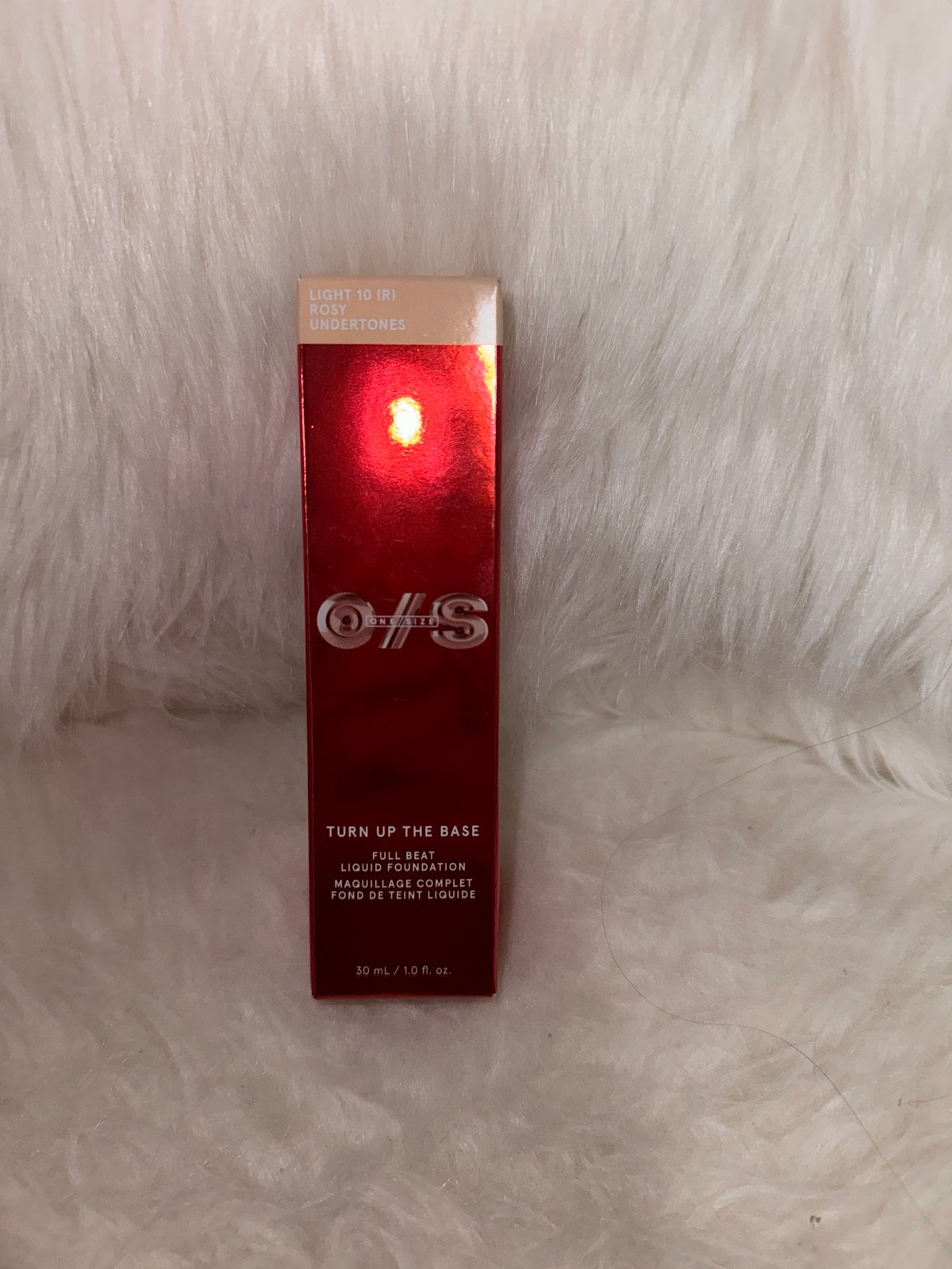 one size turn up the base full beat liquid foundation 10R