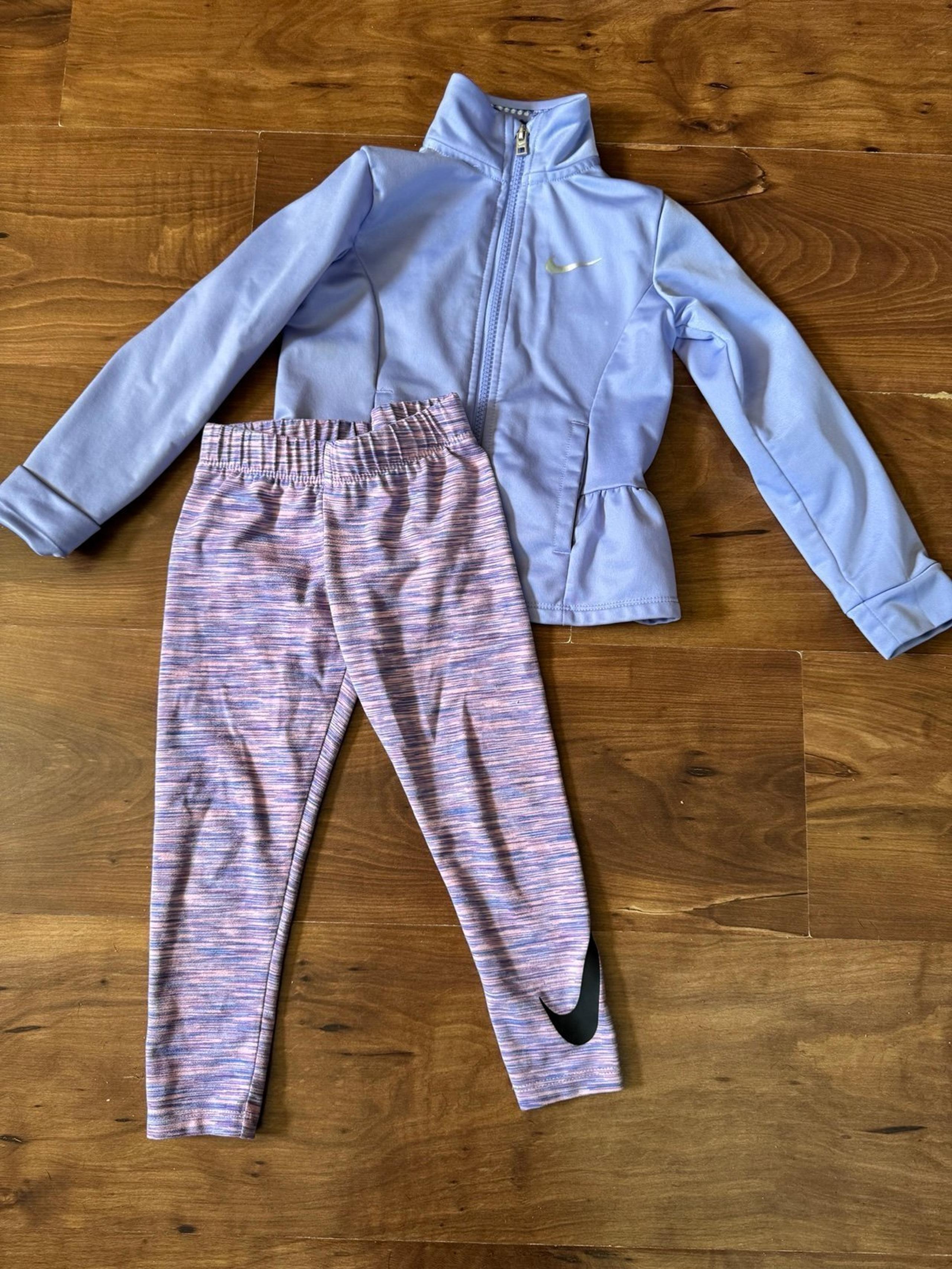 Purple Nike jacket/leggings size 4t