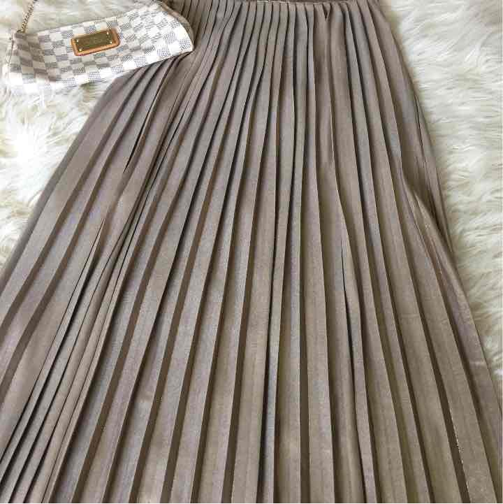 NY Company/Gold pleated long skirt