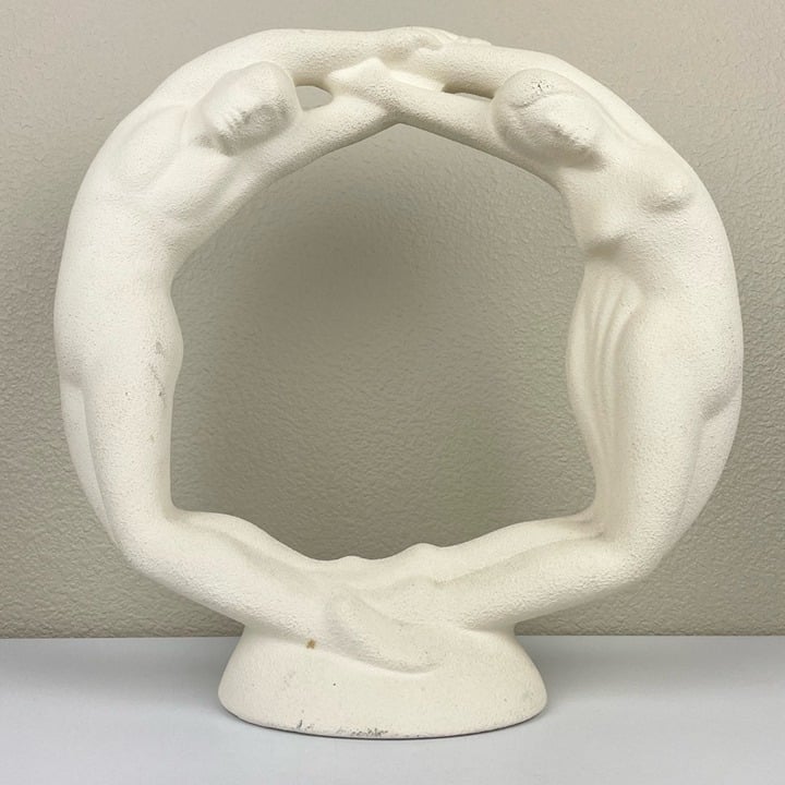 VTG Textured 1993 Royal Haeger Eternity Circle Sculpture Nude Sculpture Ivory 15