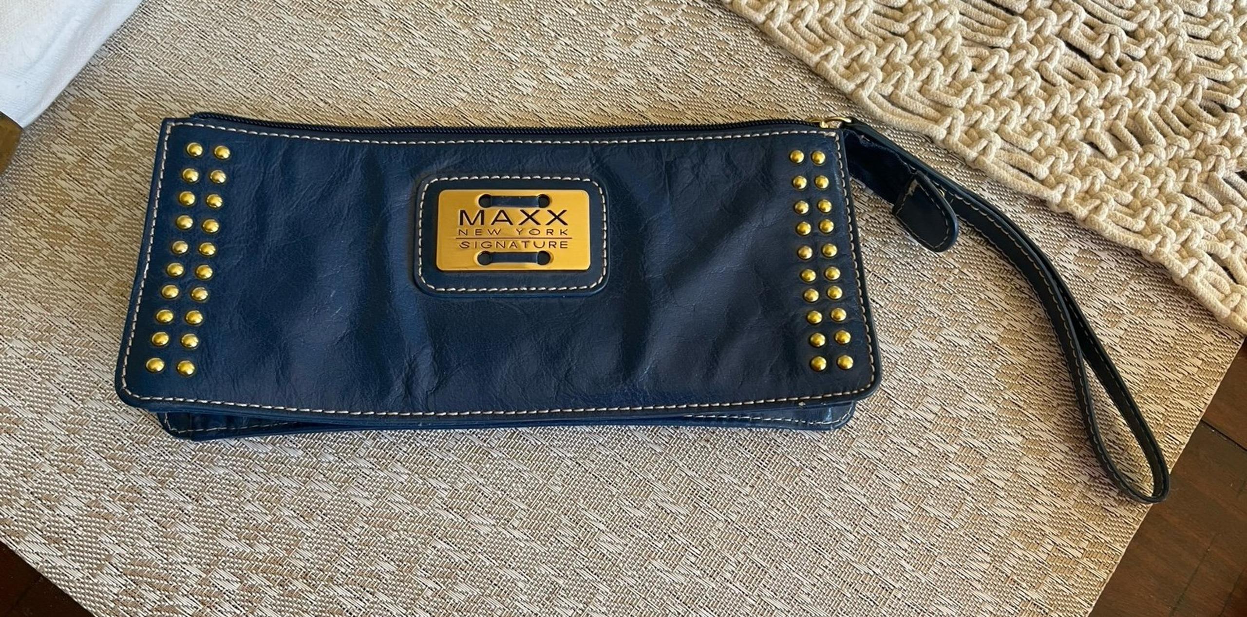 Maxx New York Signature leather clutch wallet Blue