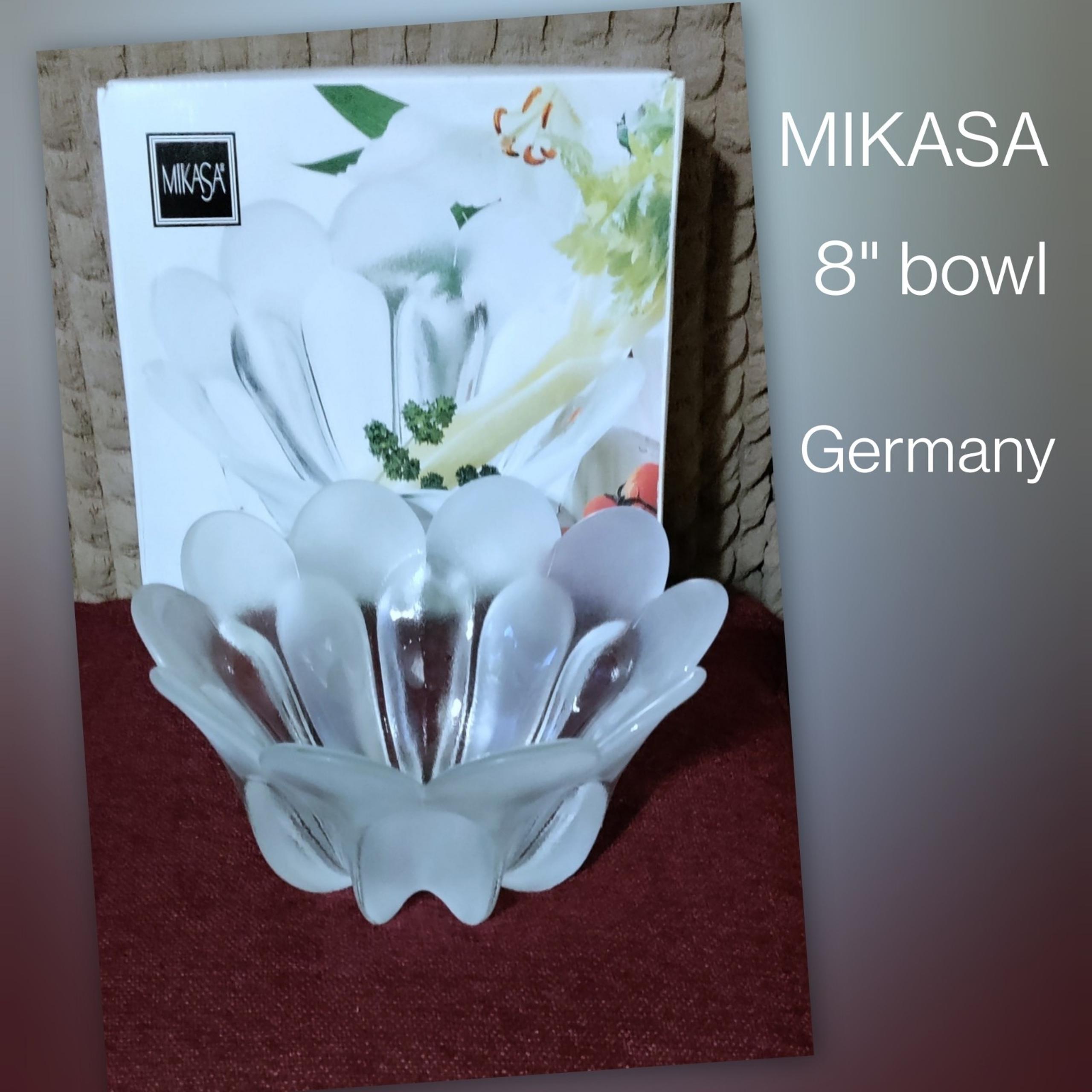 Mikasa 8" serving bowl. Spring Court Frost
