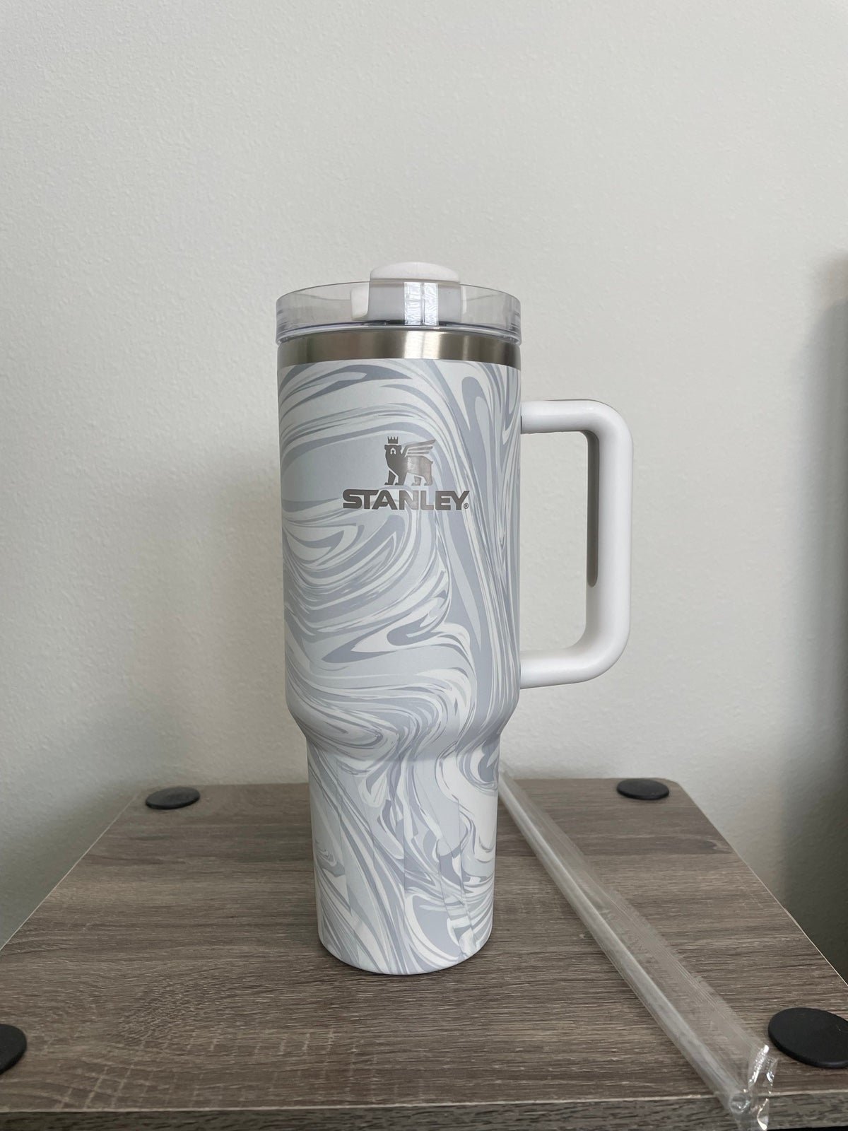 stanley tumbler 40oz