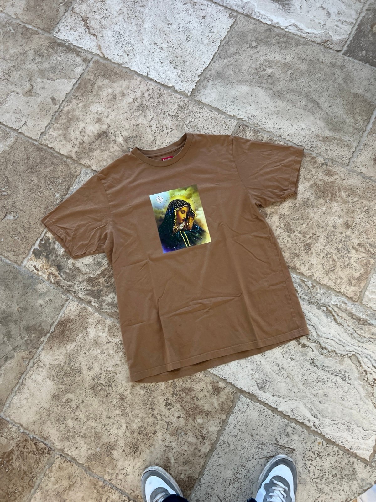 Supreme T shirt size XL worn a few times rhinestones fell off