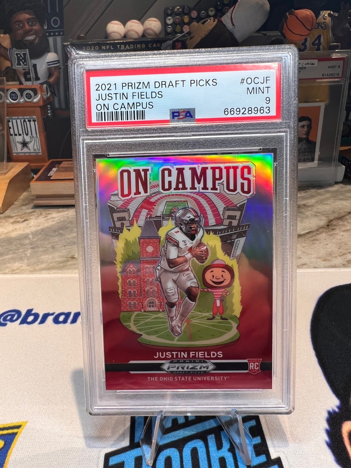 Justin Fields On Campus 2021 Prizm Draft Picks PSA 9! Buckeyes Bears