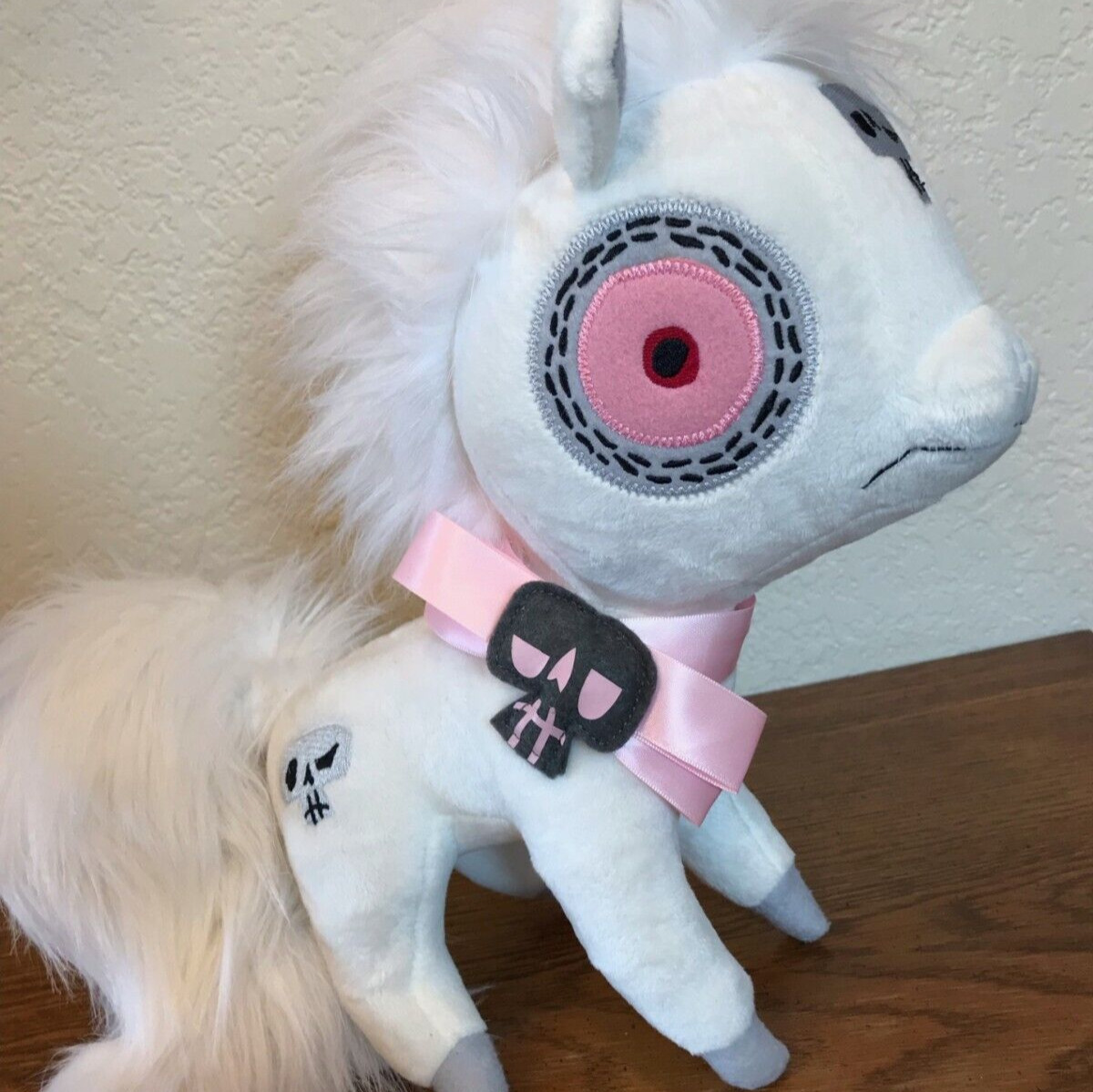 VAMPLETS VAMPETS GHOST PONY OF GLOOMVANIA Plush - 13 Plushie, Retired, 2014