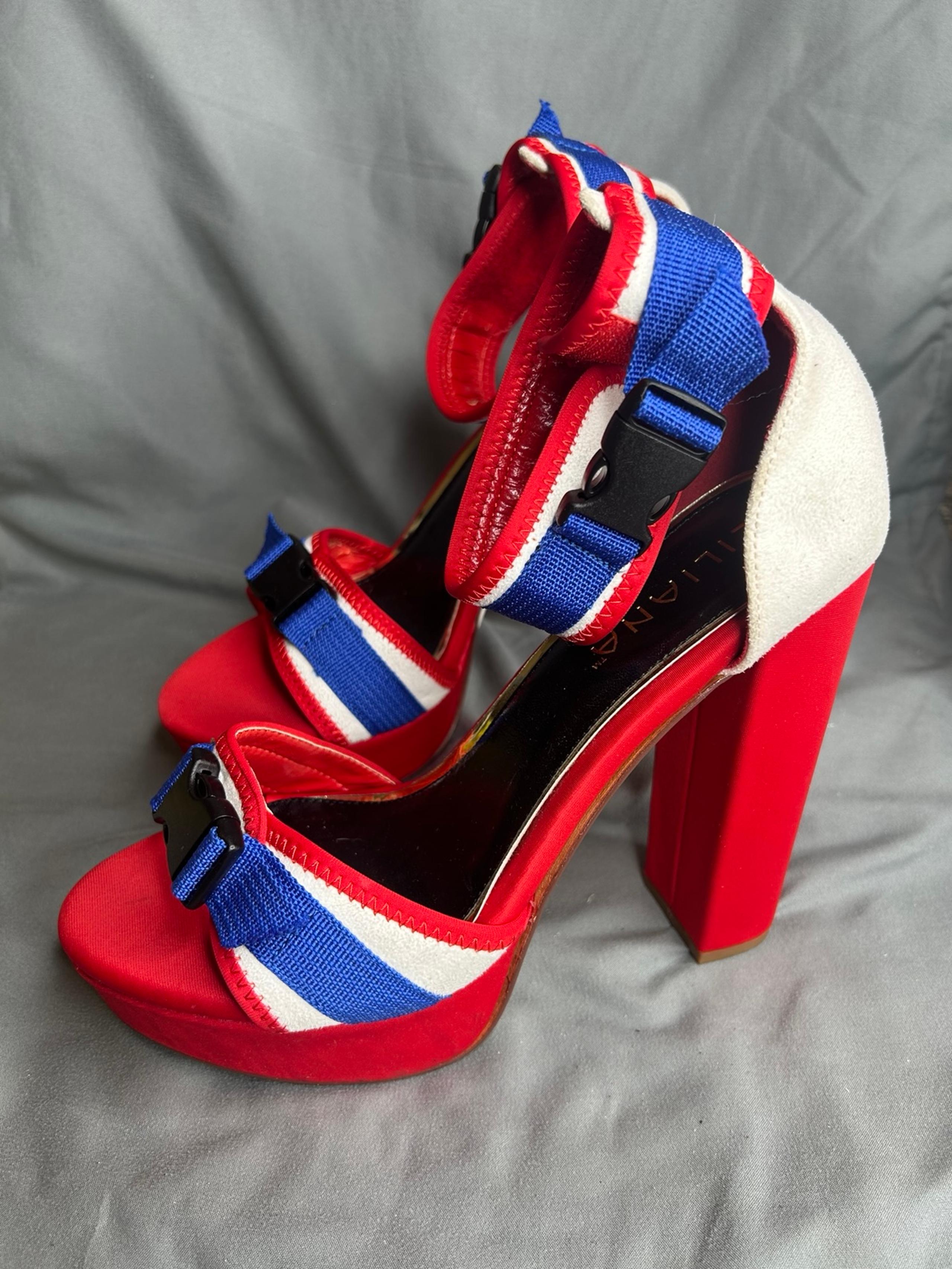 Liliana Patriotic Heels Women’s Size 9