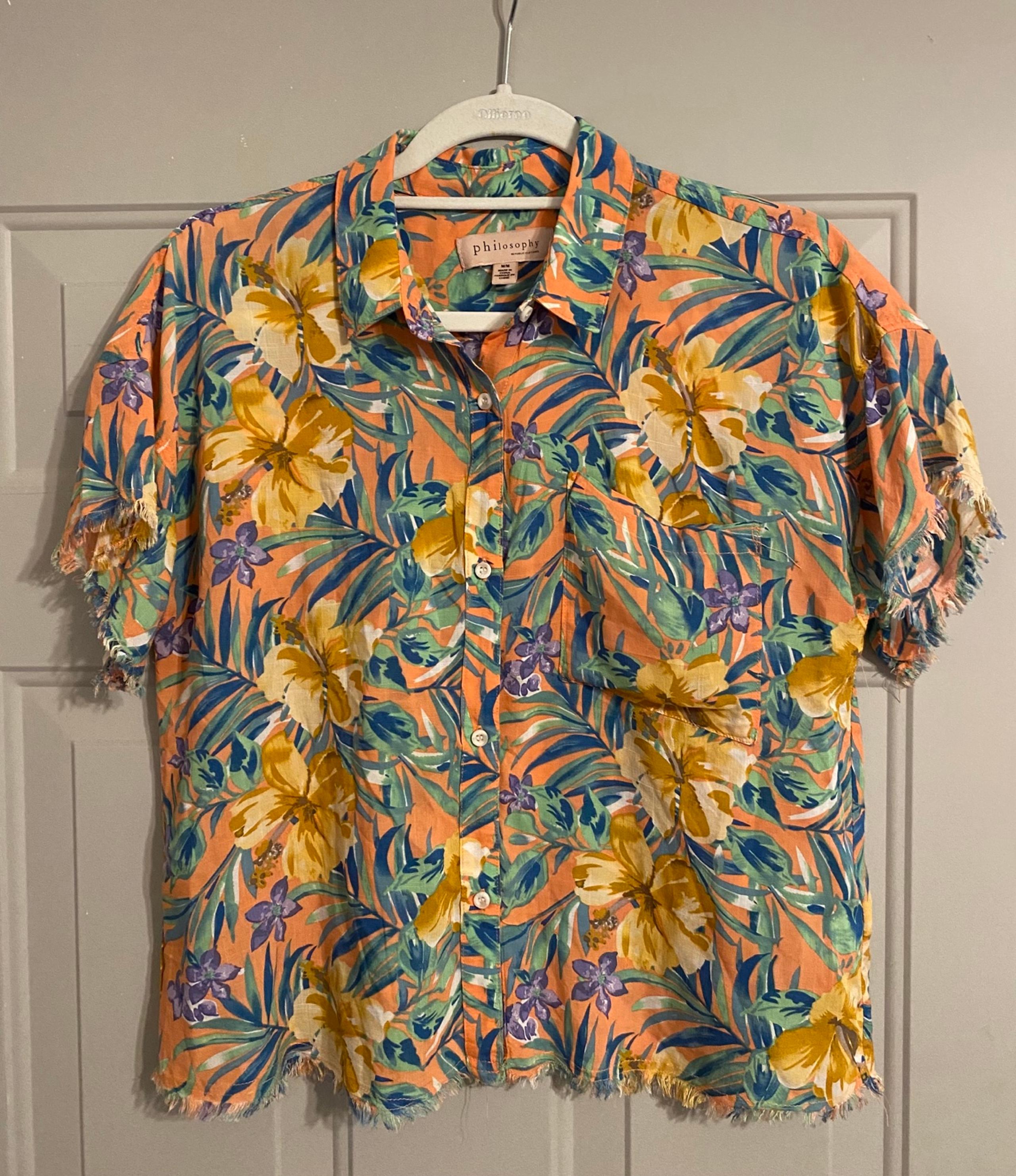 Philosophy Tropical Cropped Fringe Short Sleeve Shirt