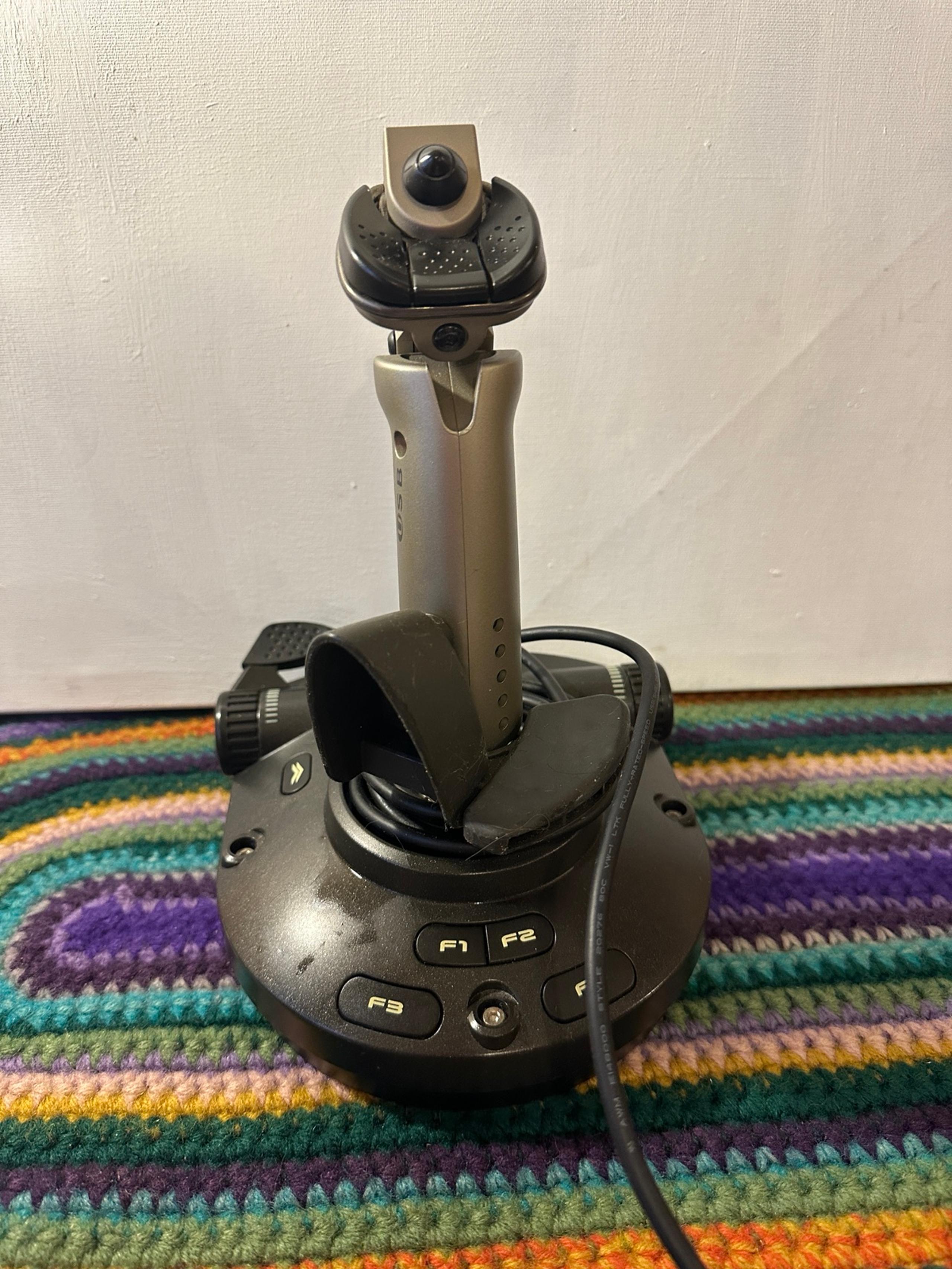 Saitek JI3G Cyborg 3D Gold USB Joystick Untested