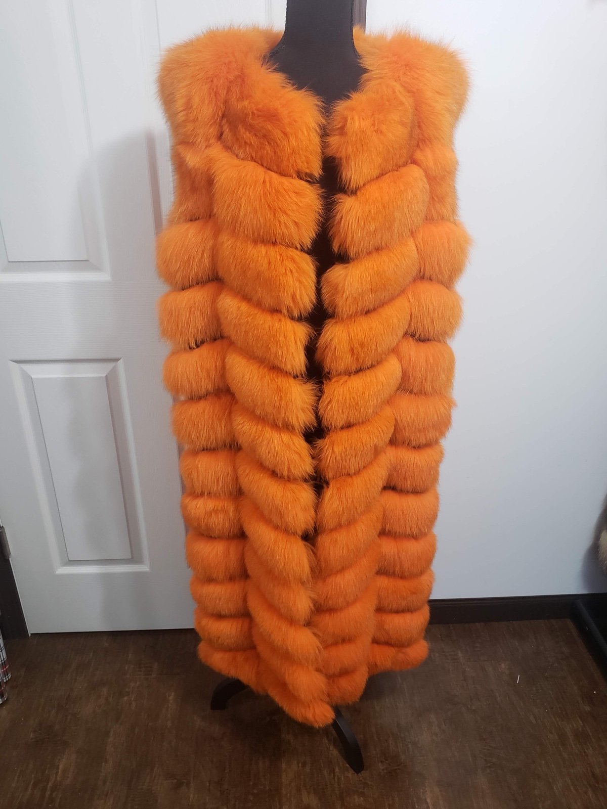 FULL LENGTH FOX VEST SUNKIST ORANGE