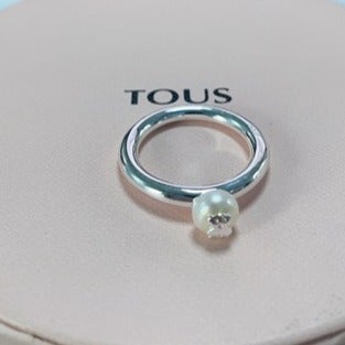 TOUS Ring Silver and Pearl TOUS Icon Pearl Ring with Bear motif sterling silver