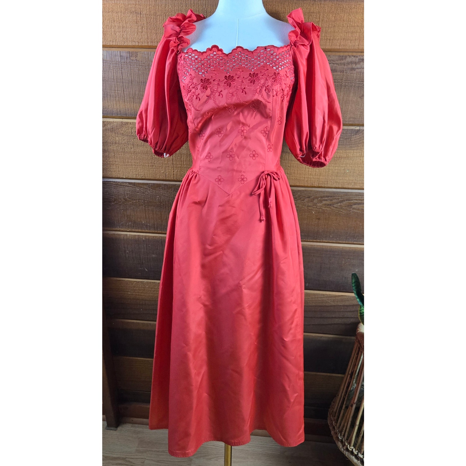 Womens Vintage Red Satin Puff Sleeve Midi Dress M Embroidered Fairy Romantic