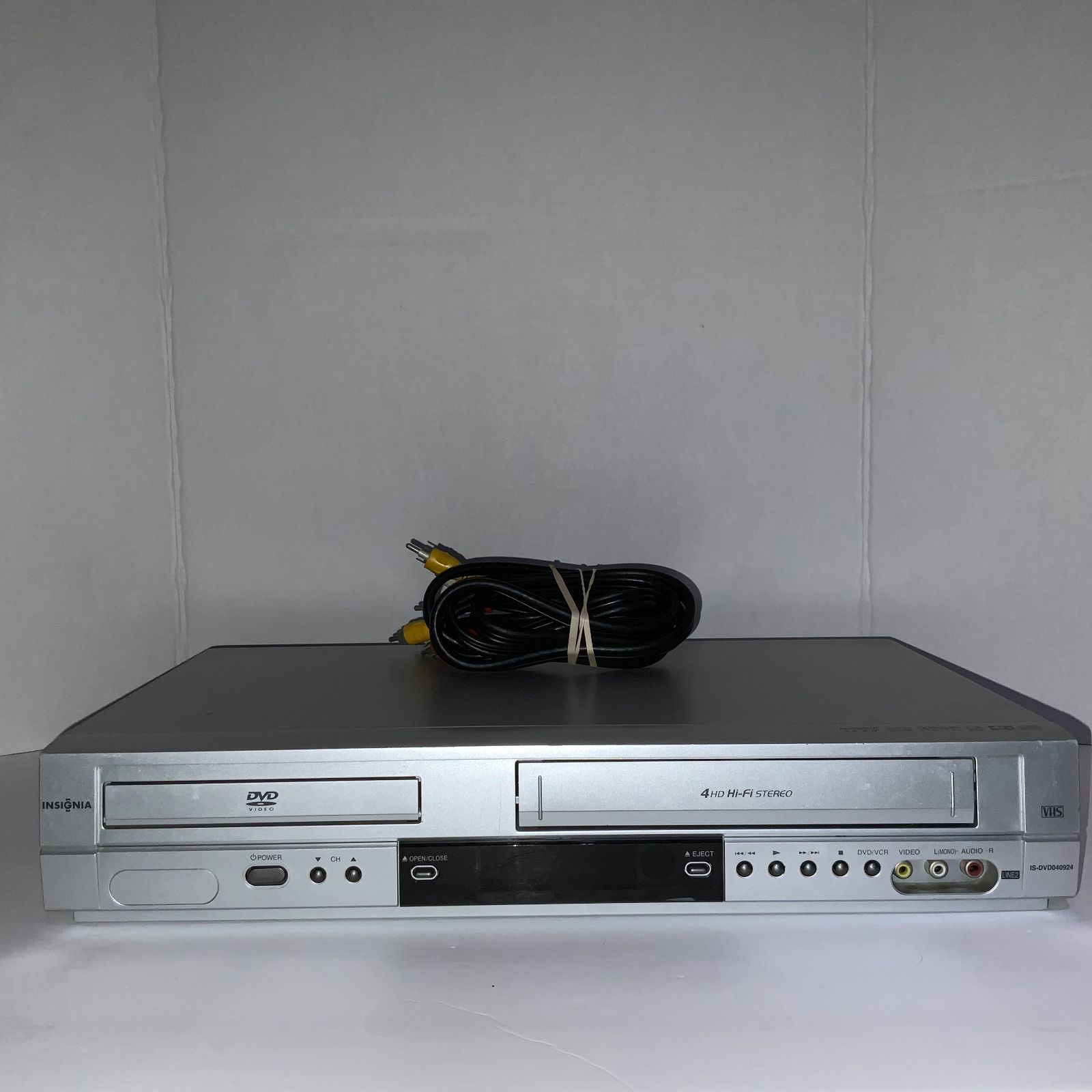 Insignia DVD-VCR Combo, IS-DVD040924 Tes