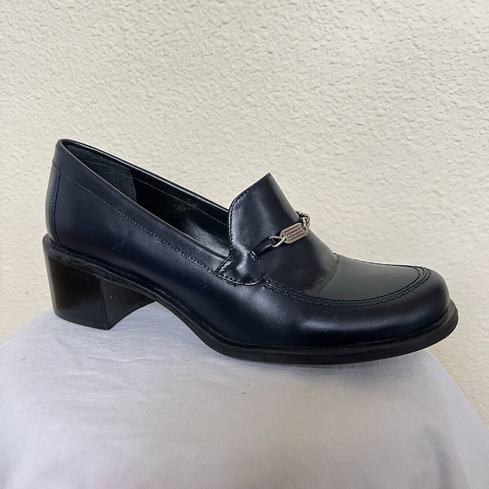 Vintage Tommy Hilfiger Block Heel Preppy Leather Loafers Women’s 9M