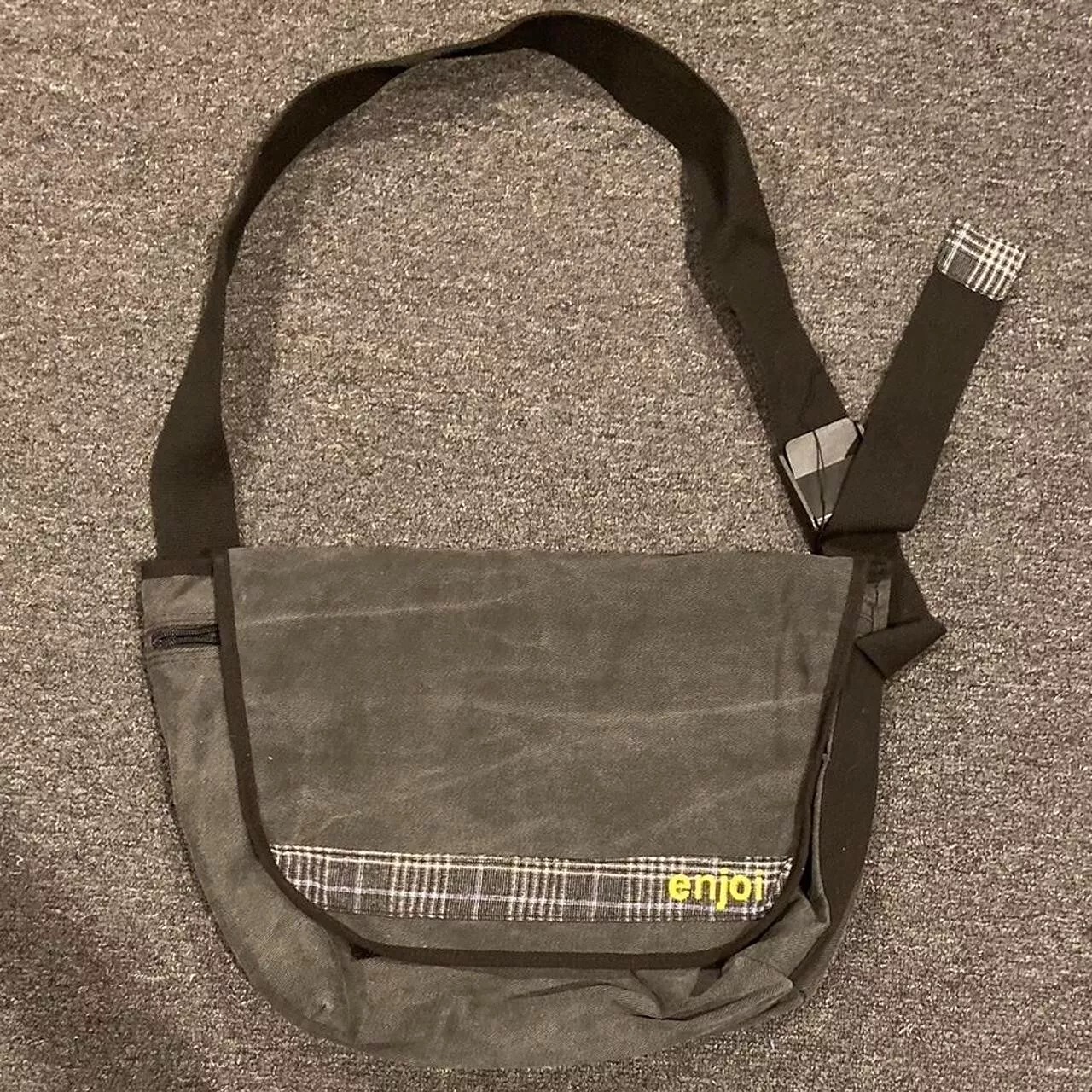 Enjoi Skateboards Messenger Bag vintage tote