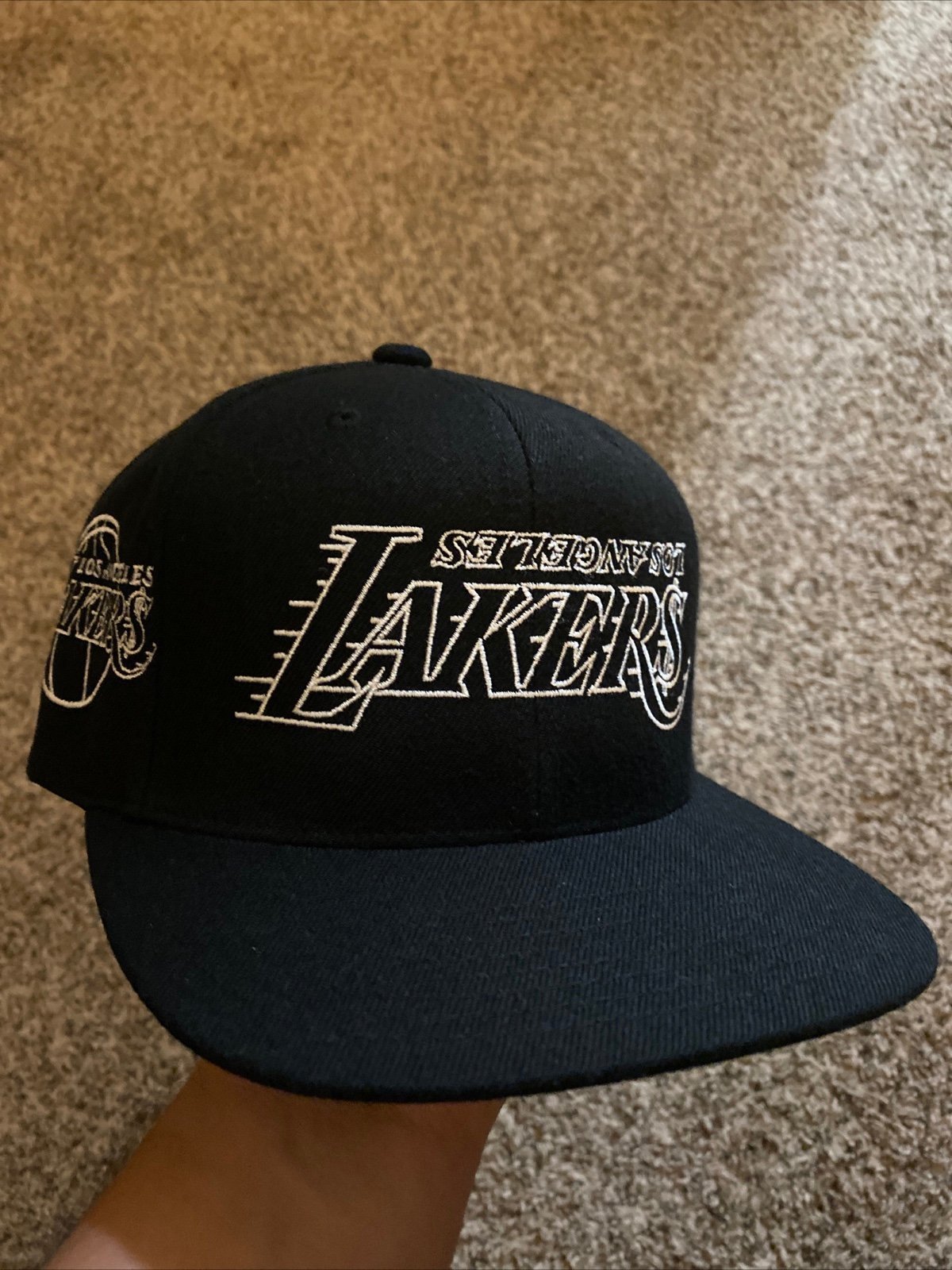 KTHLA LA Lakers Snapback Hat