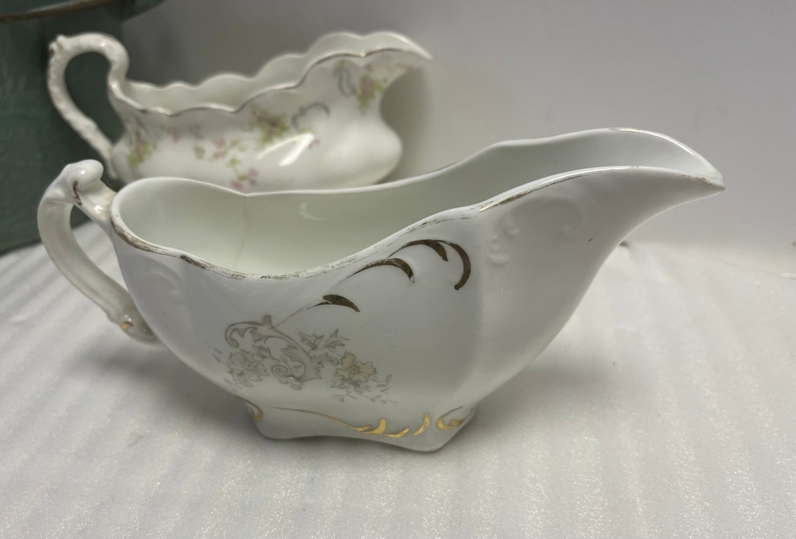 Johnson Bros Gravy Boat Pastel Dogwood Flowers Pink yellow Antique Gravy boats J