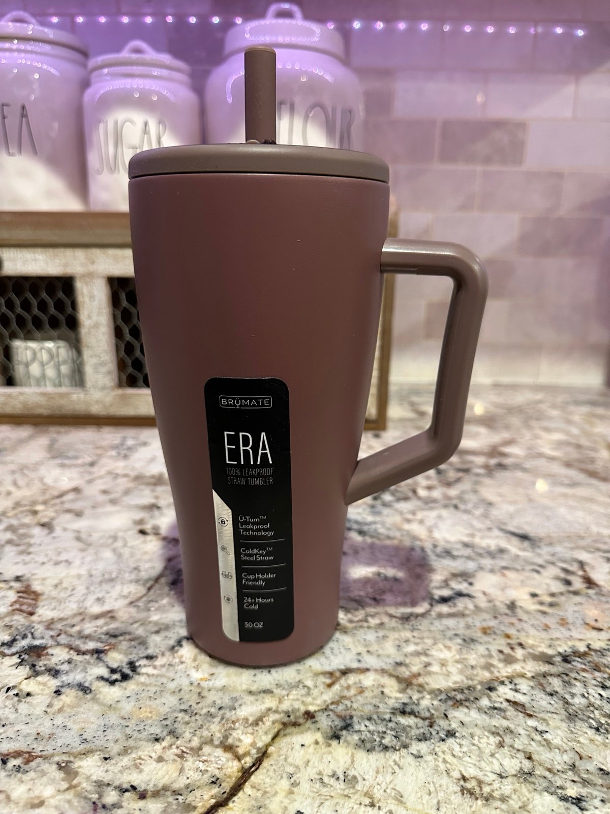 Brumate 30oz rose taupe era