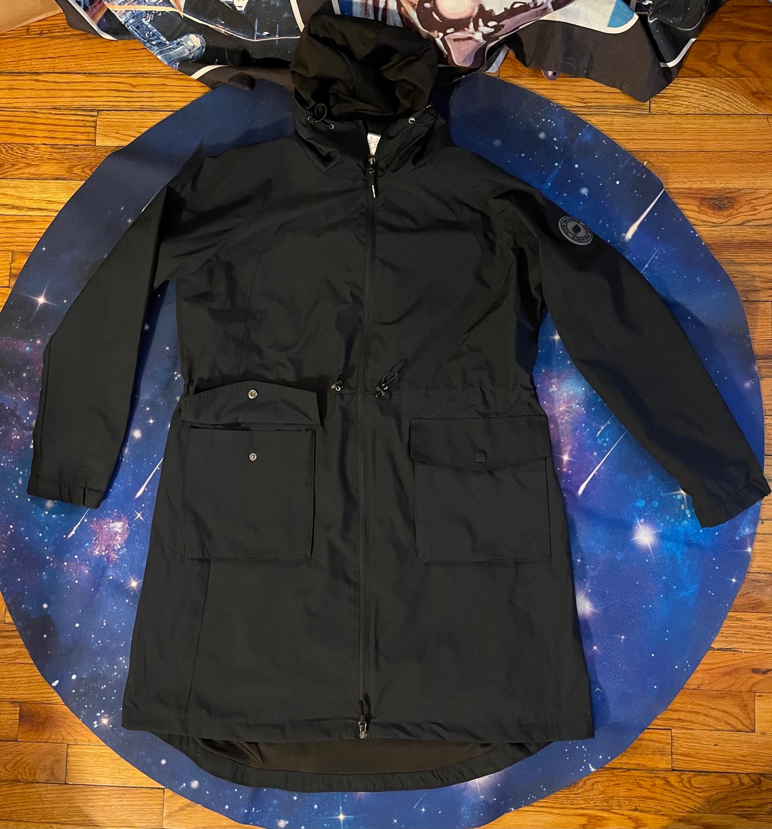 New Balance nylon 3/4 hooded windbreaker