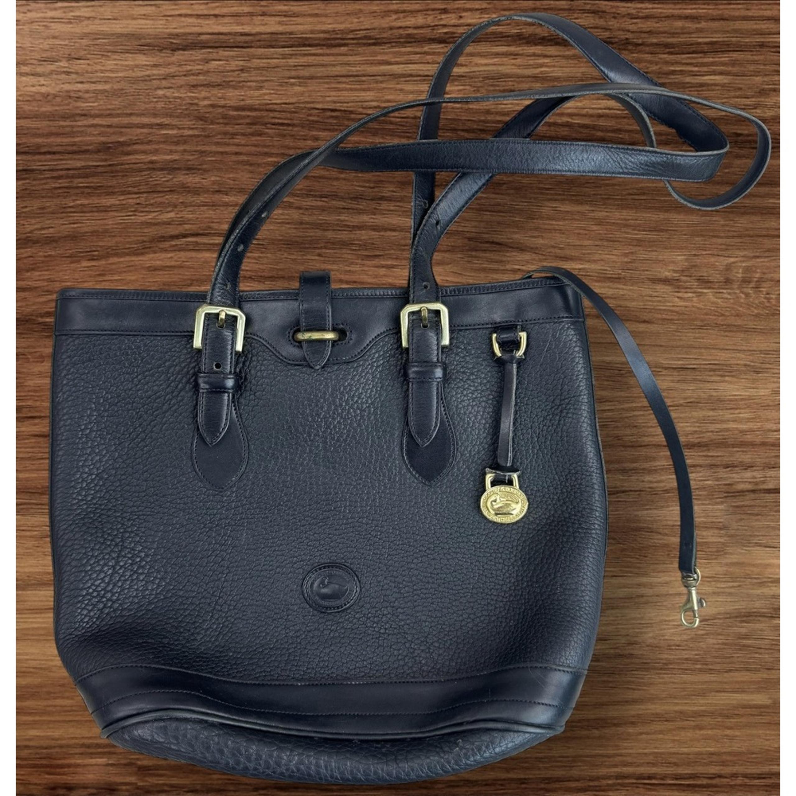 Vintage Dooney & Bourke Purse Black Shoulder Bucket Bag Tote