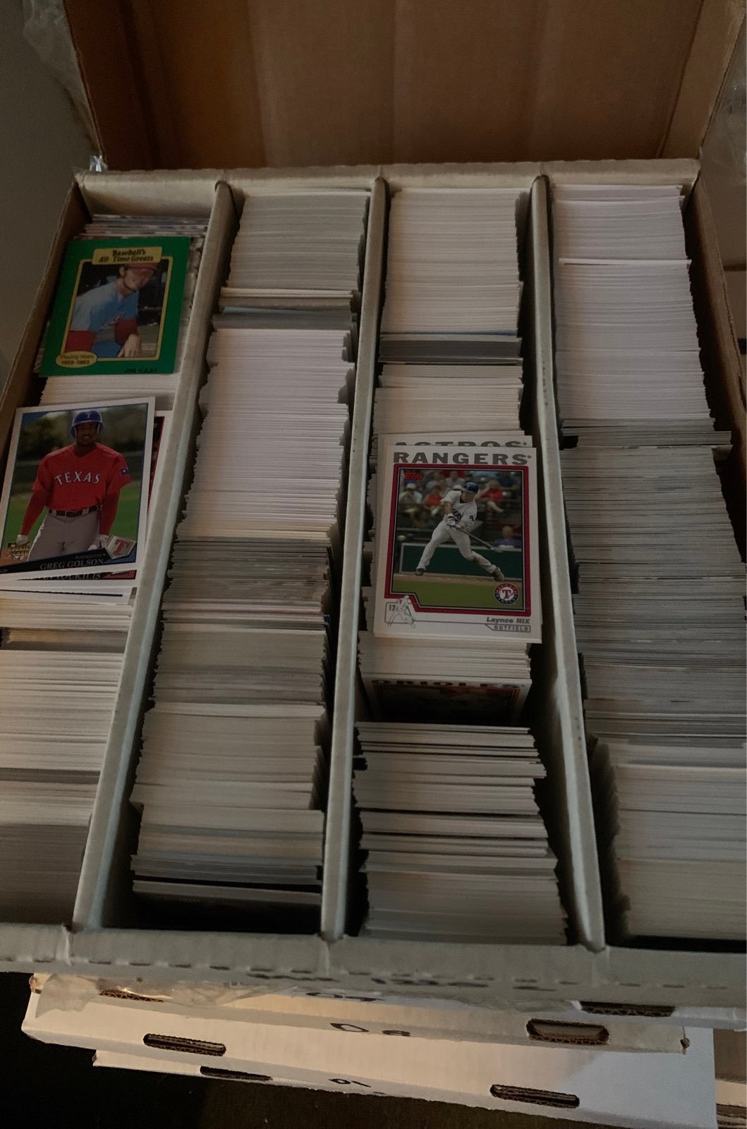 3000 baseball trading cards lot collection box