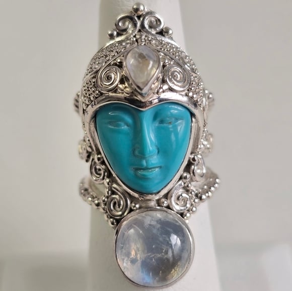 Sajen Sterling Silver 925 Ring with Turquoise and Moonstone