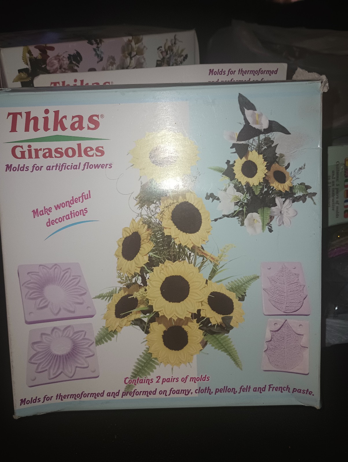 Flowers molds