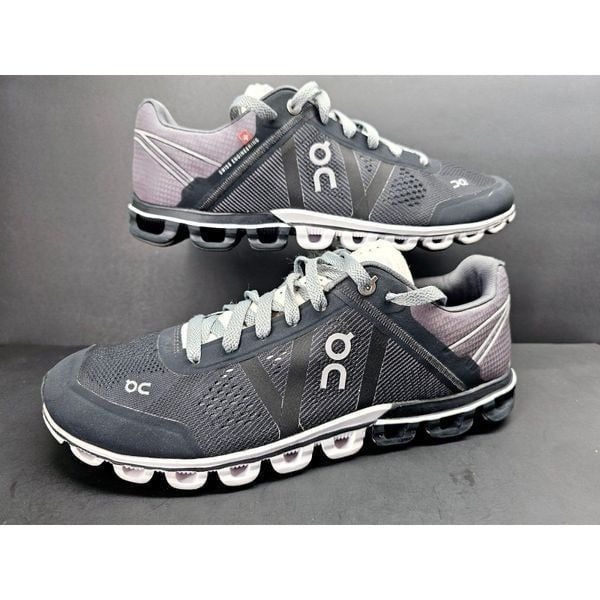 Oncloud Women 11 Comfy footwear