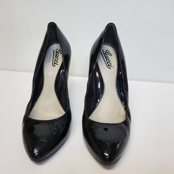 Gucci Black Patent Leather Stiletto Pumps Semi Pointed Toes US 8.5 B