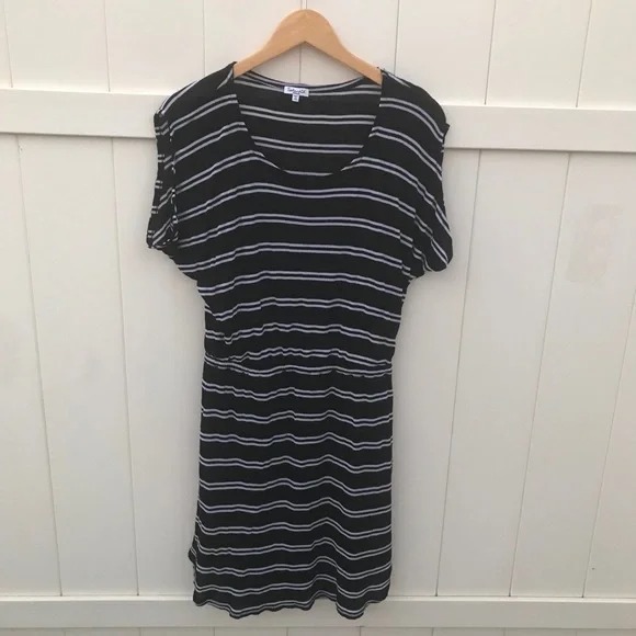 black dress for women size medi…