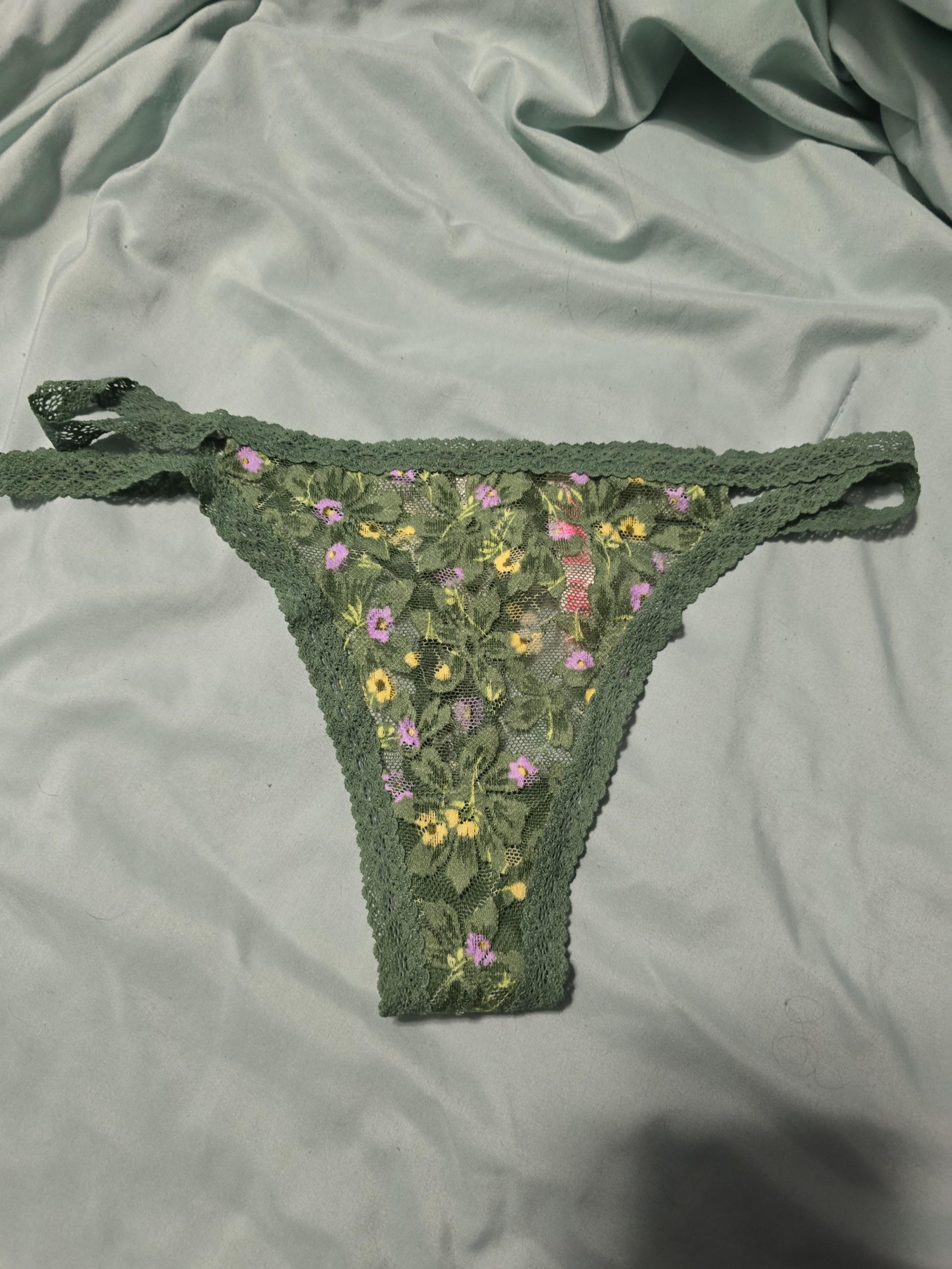 Cute Thong - Victoria's Secret