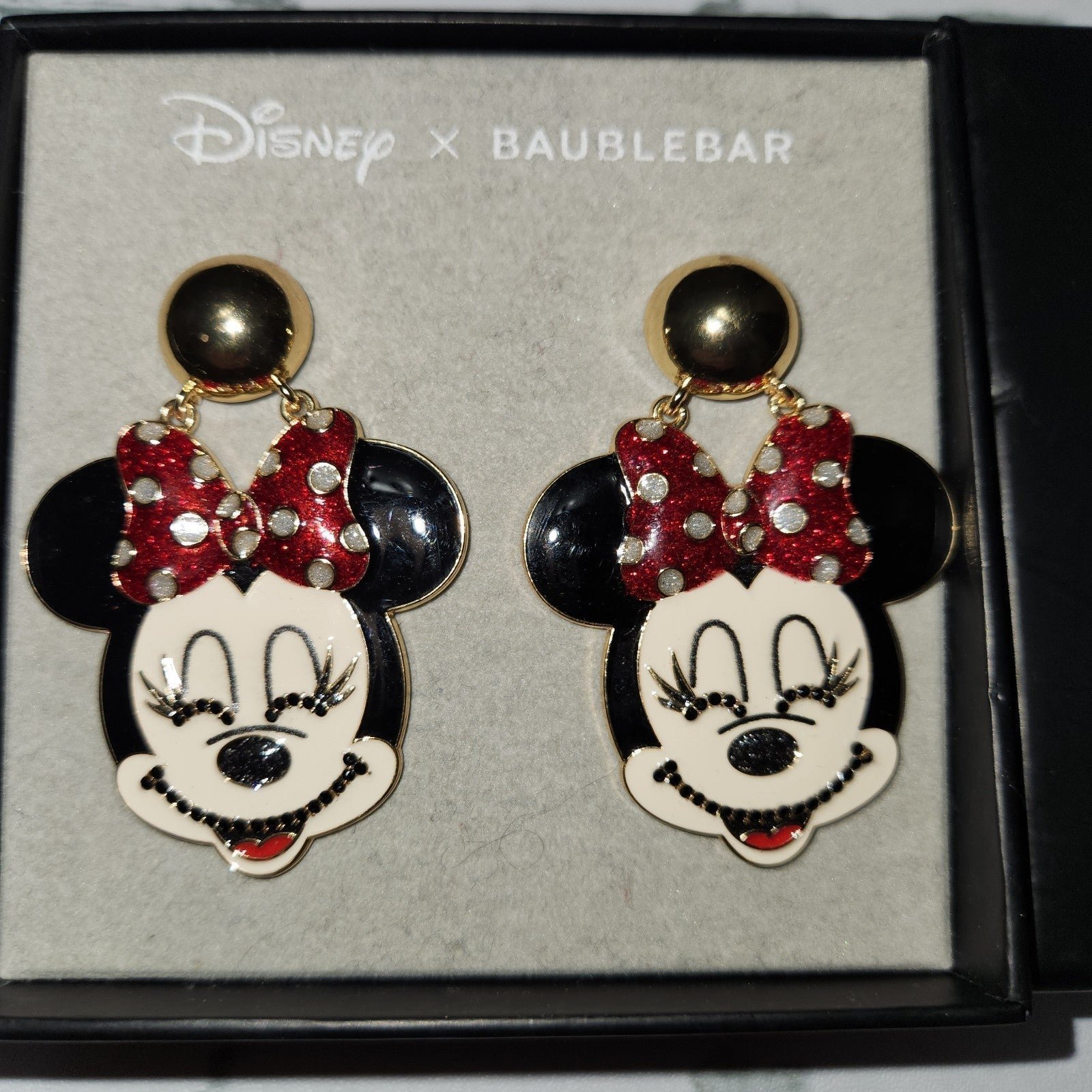 Disney & Bauble Bar Minnie Mouse Face Hanging Earrings NWT