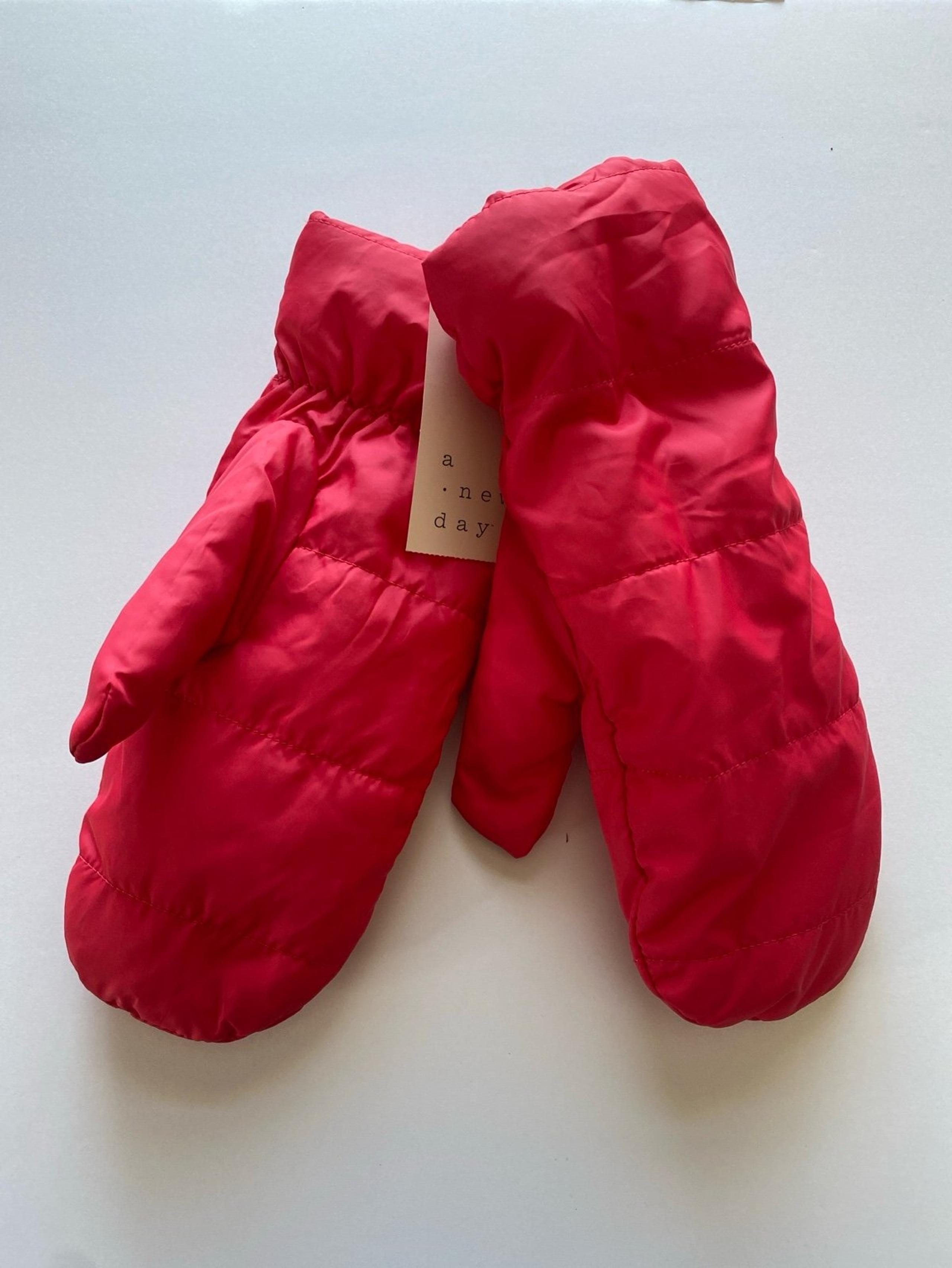 A New Day Red Mittens!
