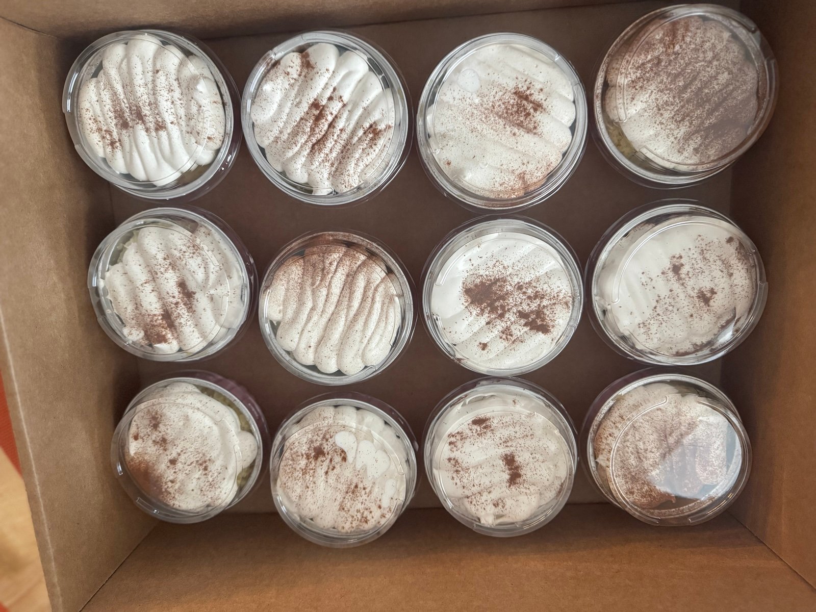 Tres leches cakes