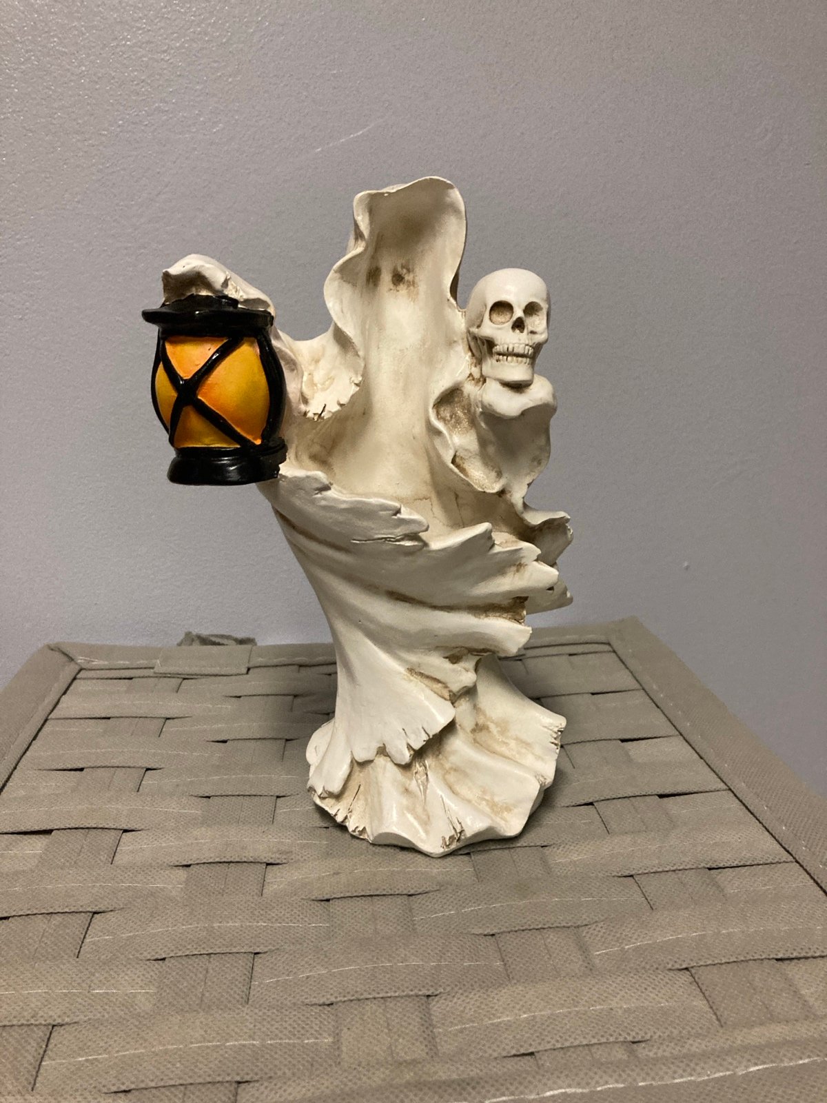 Solar Faceless Light Up Ghost Outdoor Statue