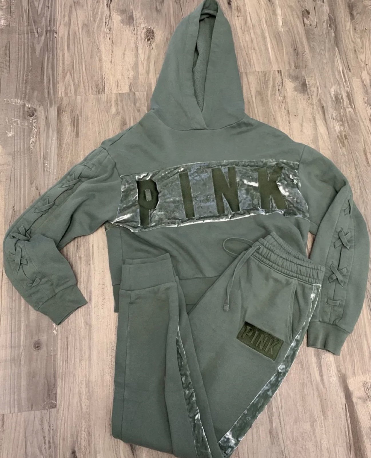 VICTORIA'S SECRET PINK capri HOODIE JOGGER SWEATS SET lot XS Green With Velour