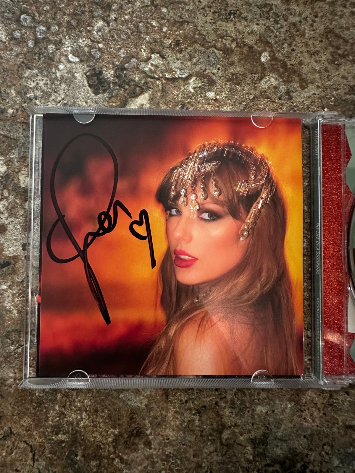 Taylor Swift The Life of a Showgirl signed cd