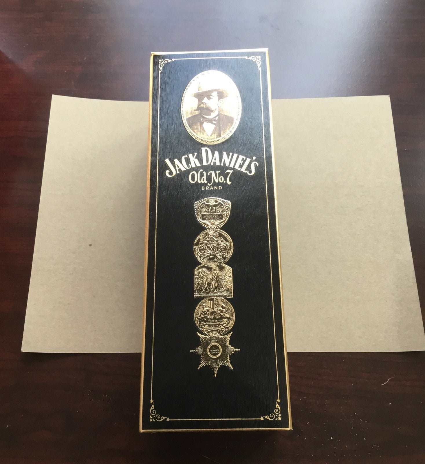 Vintage Jock Daniels Gift box