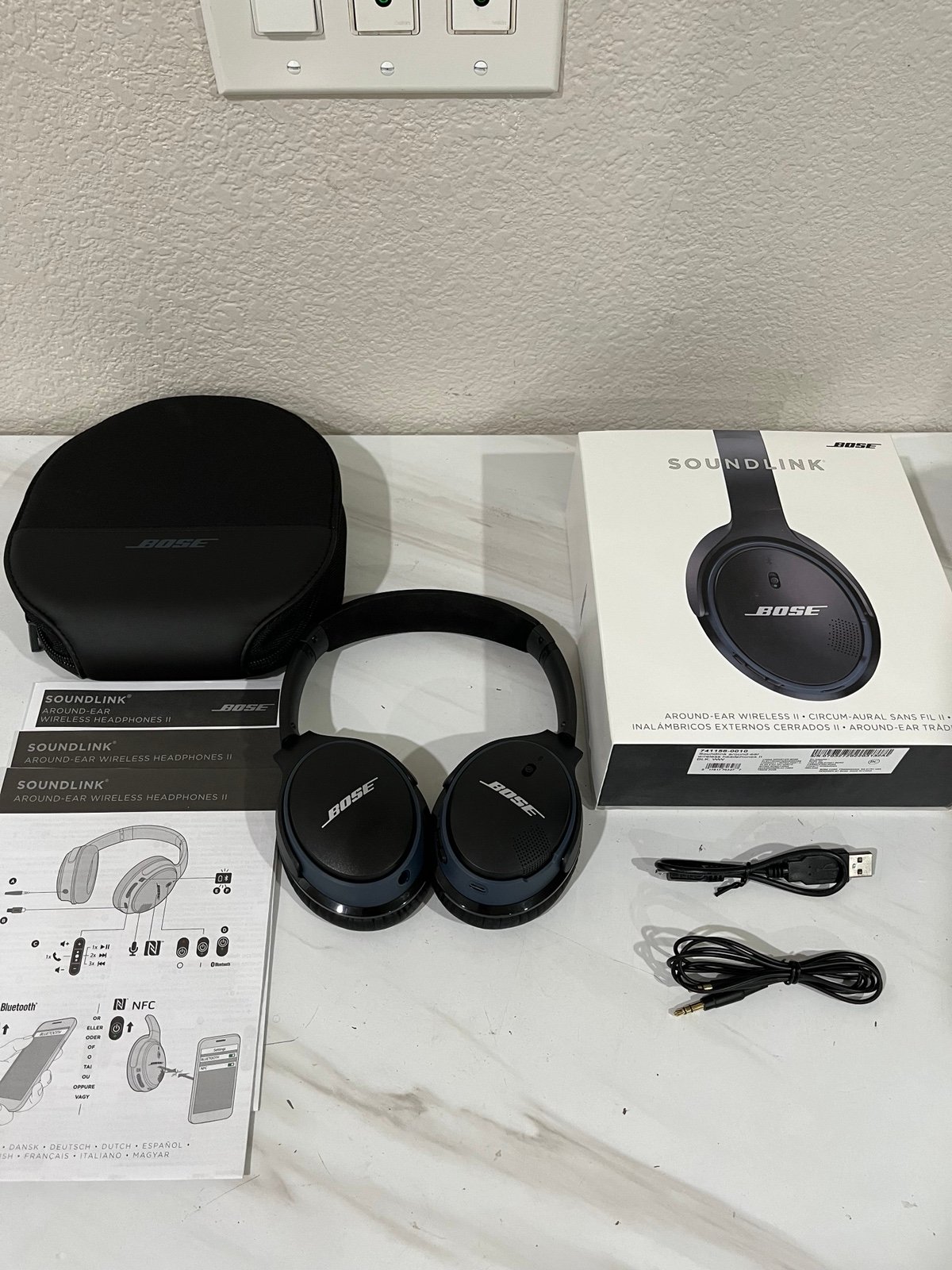 Bose SoundLink Around-Ear Wireless Bluetooth Headphones II