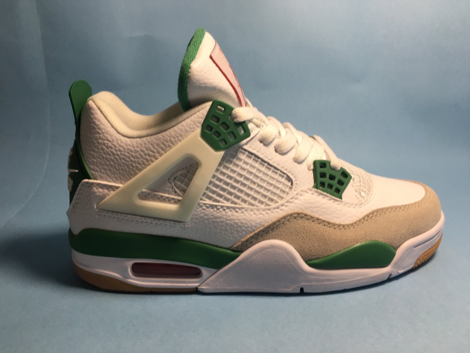 Jordan 4