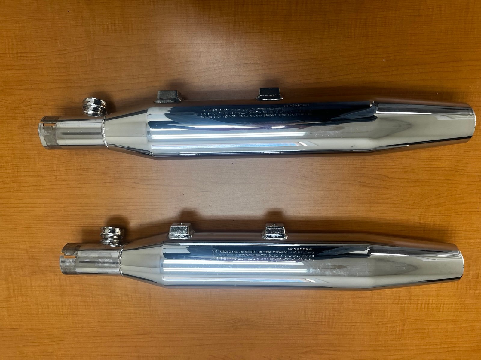 OEM Harley Slip-On Mufflers Exhaust Chrome 80424-04 Sportster XL