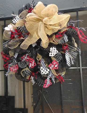 Valentine wreath homemade mesh new
