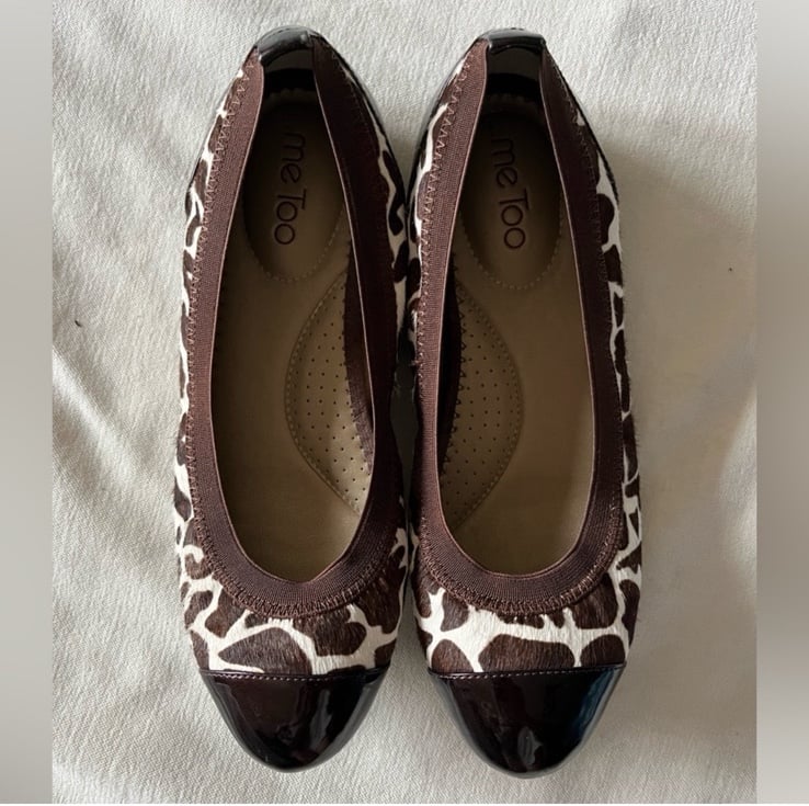 Me Too Womens Ballet Flat Animal Print Size 8.5