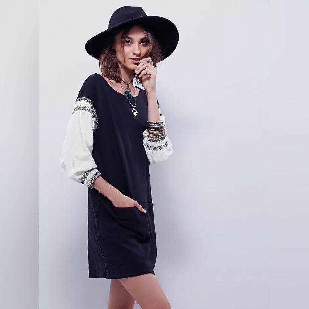 Free People New Romantics Neo Mod Shift Dress Peasant Sleeve Black Boho- Size M